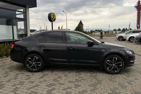 Skoda Octavia 2017 - фото 8
