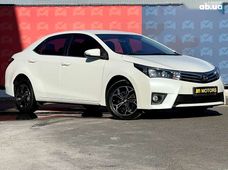 Купити Toyota бу в Києві - купити на Автобазарі