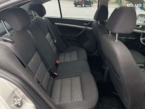 Skoda Octavia 2012 - фото 22