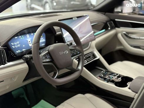 BYD Song Plus 2025 - фото 15