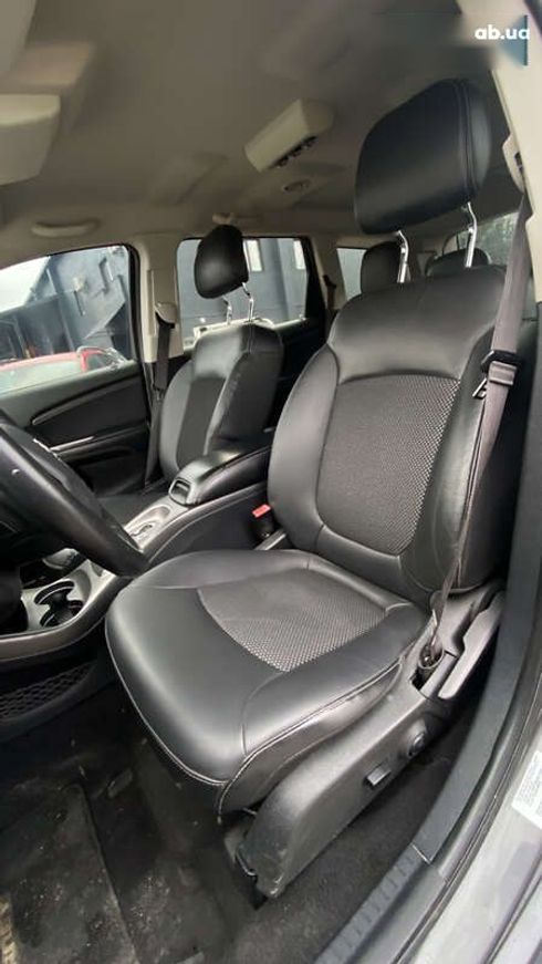 Dodge Journey 2016 - фото 27