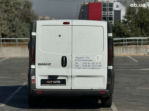 Renault Trafic 2003 - фото 13