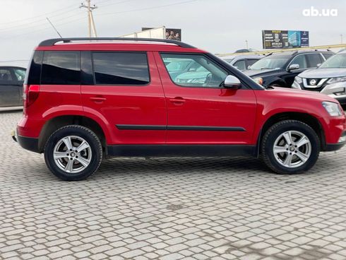 Skoda Yeti 2014 красный - фото 6