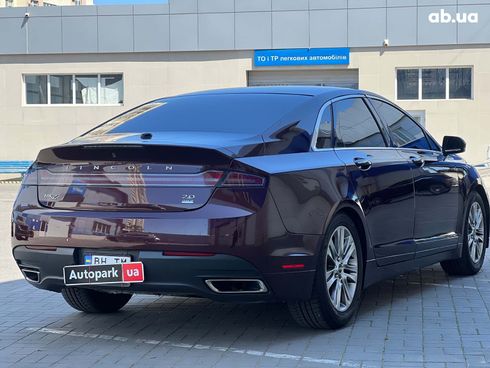 Lincoln MKZ 2013 фиолетовый - фото 9
