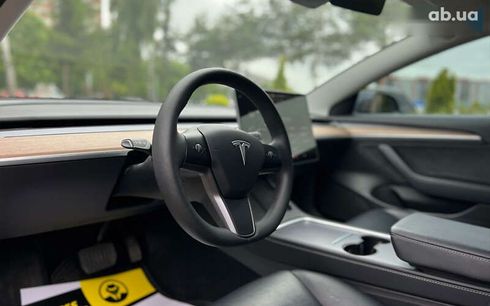 Tesla Model 3 2021 - фото 14