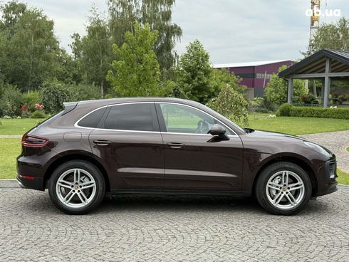 Porsche Macan 2018 коричневый - фото 2