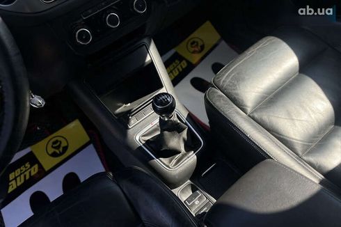 Volkswagen Tiguan 2010 - фото 24