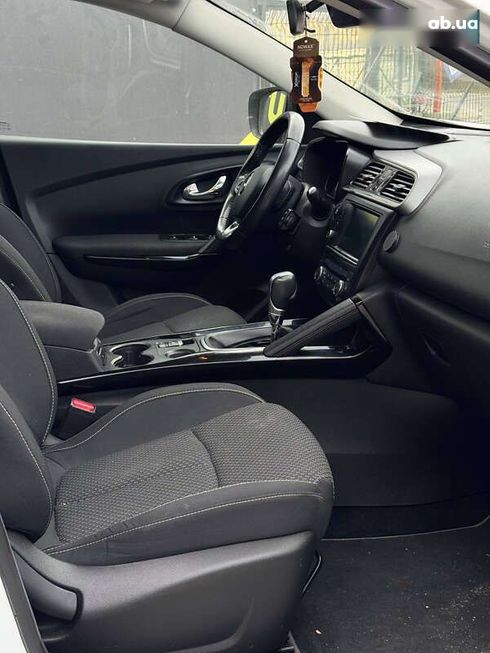 Renault Kadjar 2018 - фото 22