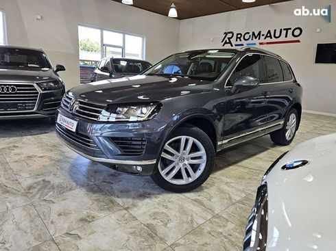 Volkswagen Touareg 2015 - фото 21