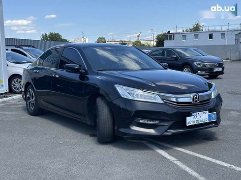 Honda Accord 2017 - фото 3