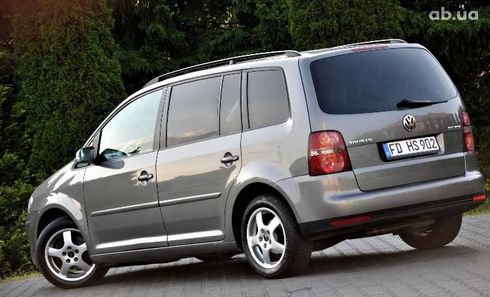 Volkswagen Touran 2007 серый - фото 7