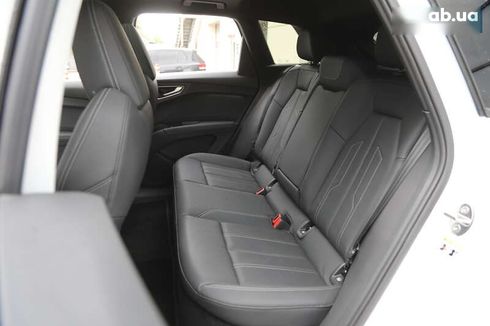 Audi Q4 e-tron 2023 - фото 6