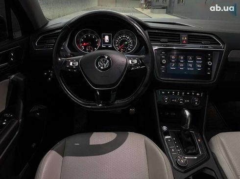 Volkswagen Tiguan 2018 - фото 17