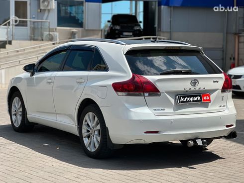 Toyota Venza 2012 белый - фото 7