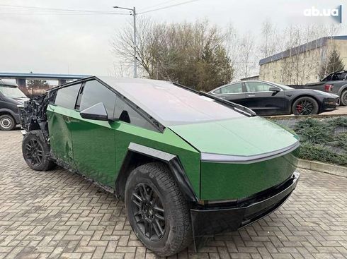 Tesla Cybertruck 2025 - фото 15