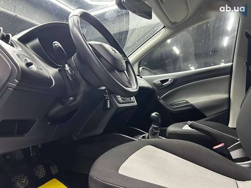 SEAT Ibiza 2010 - фото 8