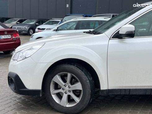 Subaru Outback 2014 белый - фото 10