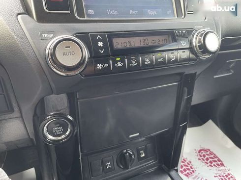 Toyota Land Cruiser 2013 - фото 20
