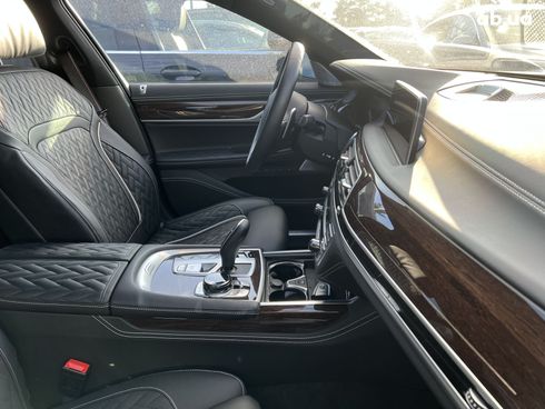 BMW 7 серия 2022 - фото 45