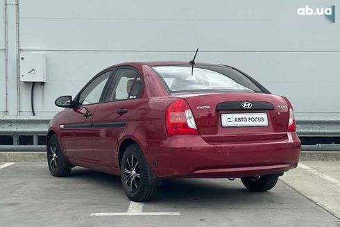Hyundai Accent 2010 - фото 5