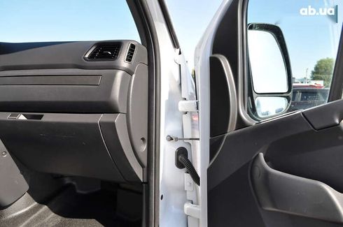 Renault Master 2021 - фото 29