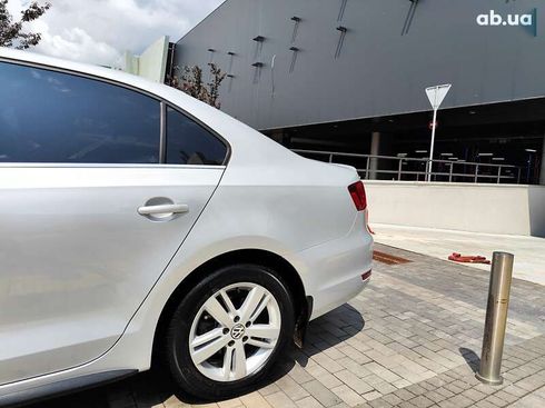 Volkswagen Jetta 2012 - фото 7
