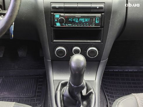 Skoda Octavia 2008 зеленый - фото 19