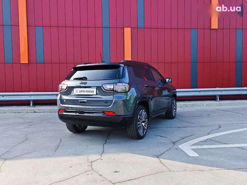 Jeep Compass 2024 - фото 8
