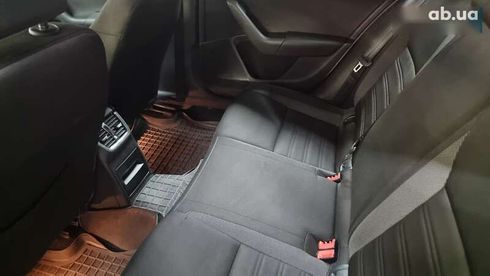 Skoda Octavia 2018 - фото 7