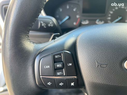 Ford Focus 2019 белый - фото 27