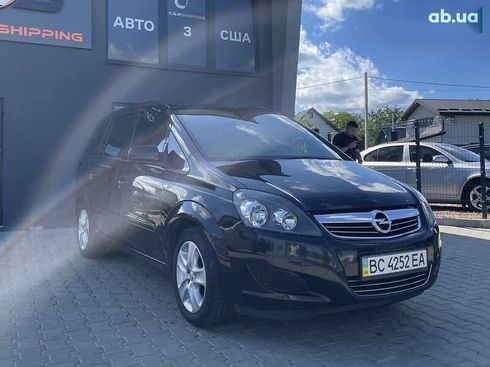 Opel Zafira 2013 - фото 2