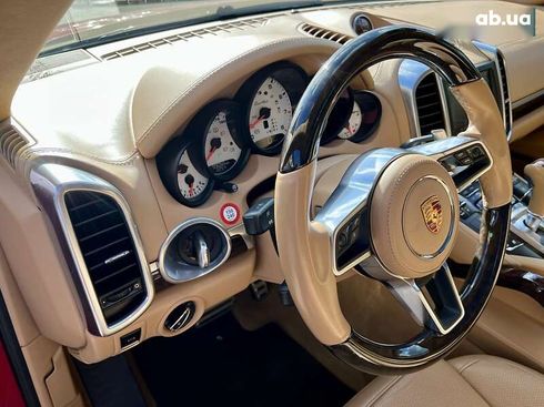 Porsche Cayenne 2015 - фото 20