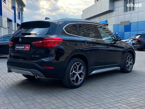 BMW X1 2019 черный - фото 5