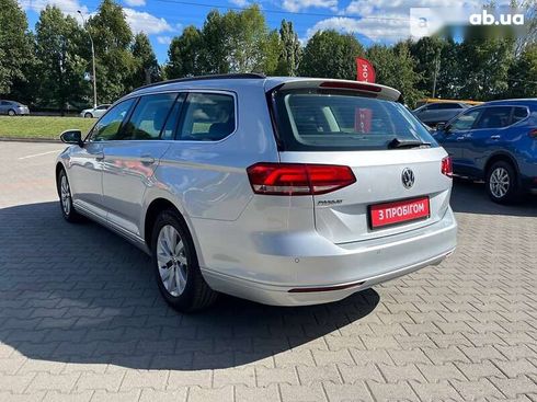 Volkswagen Passat 2018 - фото 4