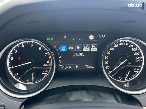 Toyota Camry 2022 - фото 20