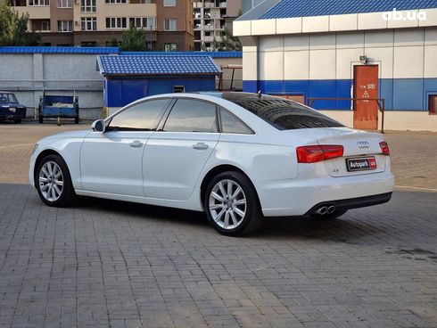 Audi A6 2014 белый - фото 5