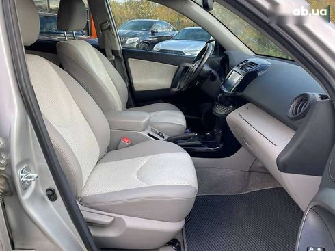 Toyota RAV4 2012 - фото 23