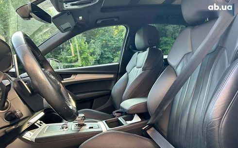 Audi Q5 2017 - фото 10
