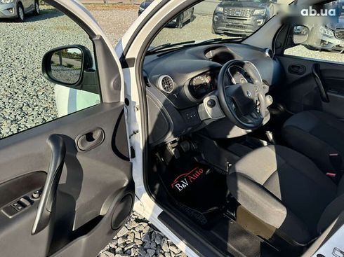 Renault Kangoo 2019 - фото 18