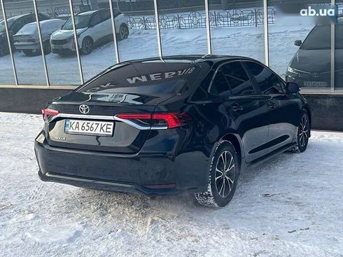Toyota Corolla 2019 - фото 7