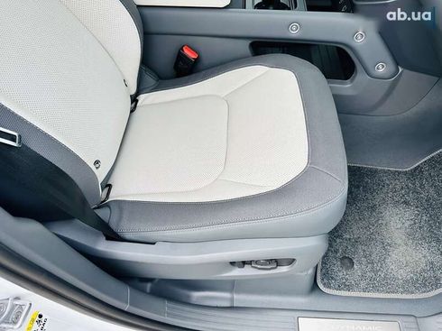 Land Rover Defender 2024 - фото 16