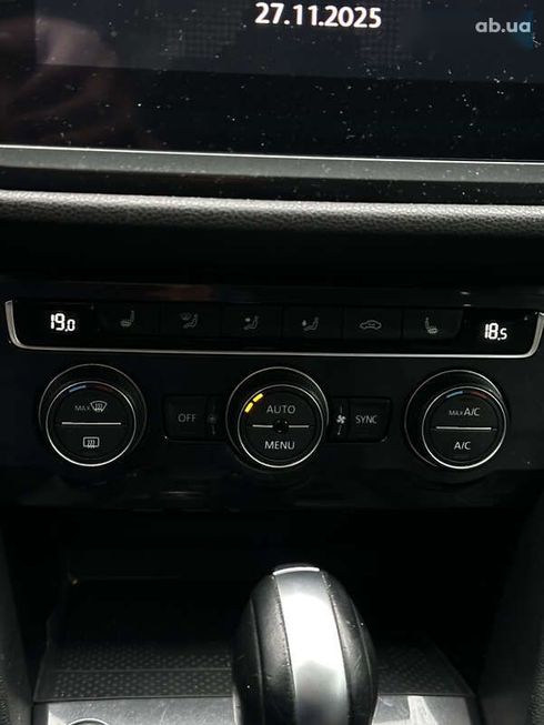 Volkswagen Tiguan 2019 - фото 11