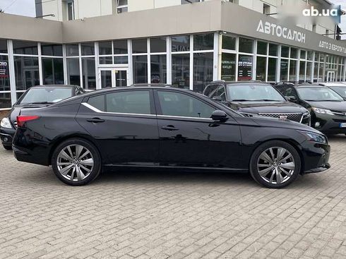 Nissan Altima 2020 - фото 4