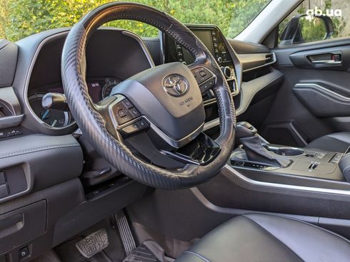 Toyota Highlander 2020 черный - фото 7