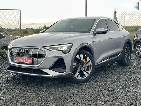 Audi E-Tron 2021 - фото 2