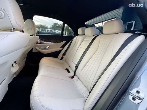 Mercedes-Benz E-Класс 2019 - фото 29
