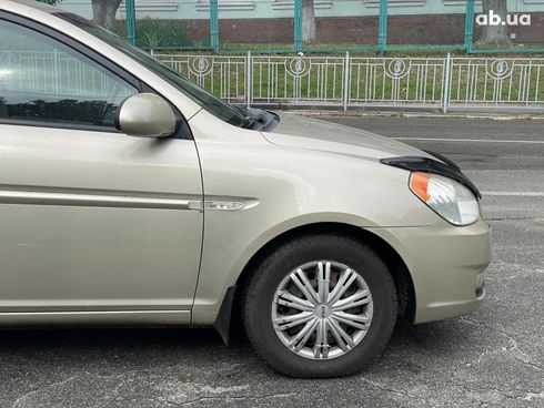 Hyundai Accent 2007 бежевый - фото 4
