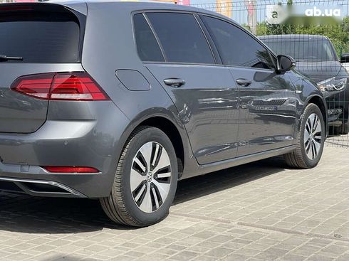 Volkswagen e-Golf 2020 - фото 27