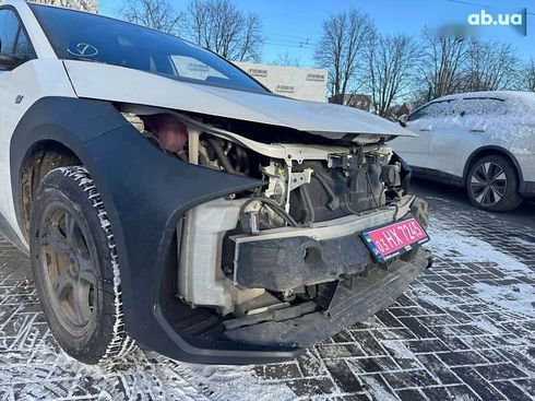 Subaru Solterra 2023 - фото 2