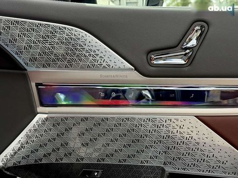 BMW 7 серия 2025 - фото 30